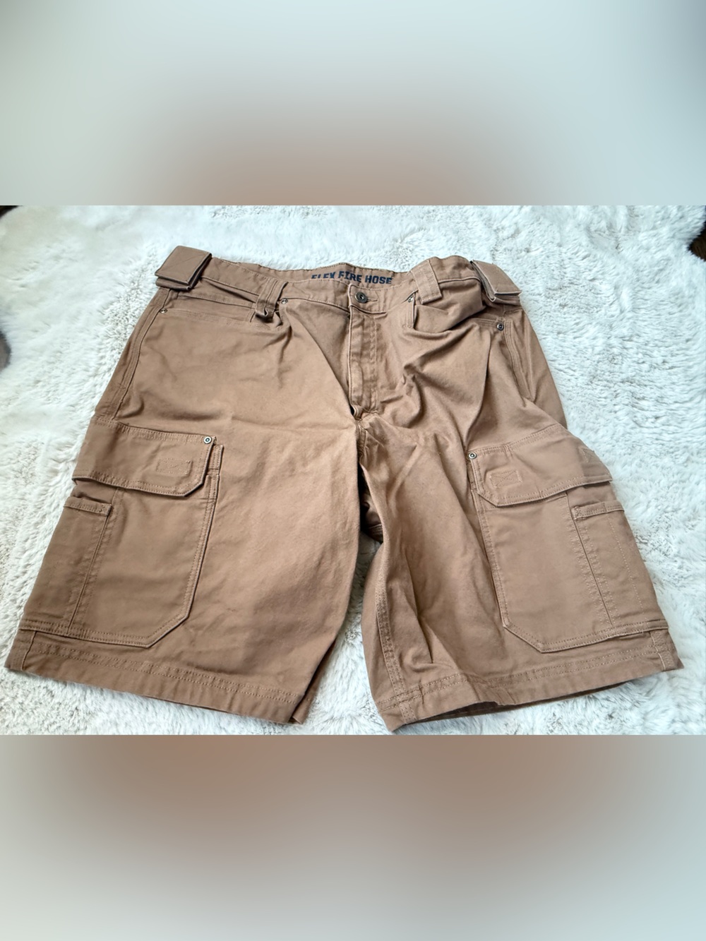 Duluth Trading Co Men's Flex Firehose Brown Cargo Shorts 40 waist